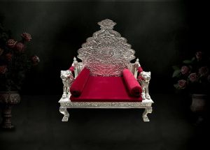 Silver Red Cushioned Singhasan