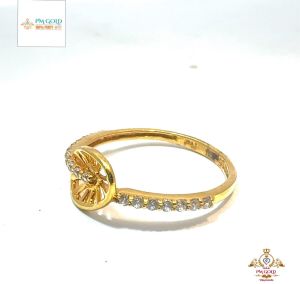 22 Kt Ladies Gold Rings Fr027