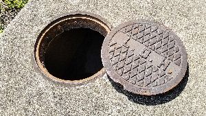 CI MANHOLE DOOR CI MANHOLE DOOR