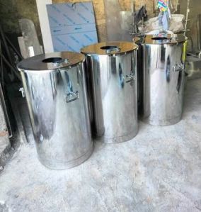 Polished Stainless Steel Water Tank, Color : Silver