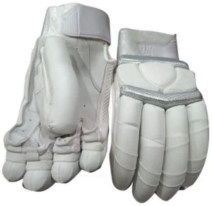 Leather Plain Cricket Gloves Multi Sizes, Gender : Unisex