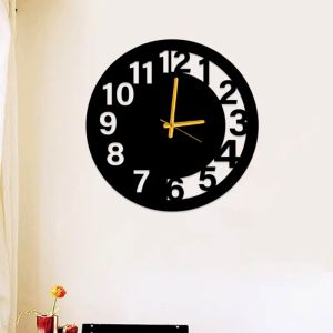 18 Inch Wall Clock