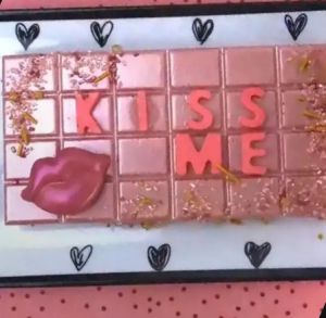 Kiss Me Dark Chocolate Bar