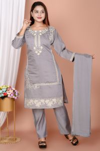 Ladies Grey Pant Suit