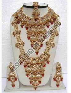 Polished Imitation Bridal Necklace Set Wedding Wear, Packaging Type : Box, Specialities : Unique Designs