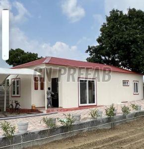 Polished Wooden Prefabricated Farmhouse, Shape : Rectangular For Office