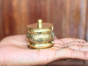 Polished Brass Kumkum Box, Color : Golden For Gift, Storage