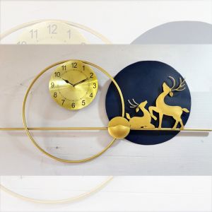 Ginkgo Leaf Design Deer Metal Decorative Wall Art Clock