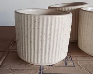 Color Coated White Decorative Ceramic Planter, Shape : Round