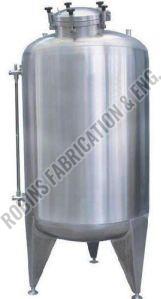 Polished Stainless Steel Cylindrical Tank, Capacity : 3000-4000ltr