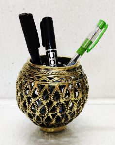 Handicraft Metal Pen Holder