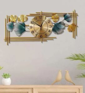 Premium Quality Iron Golden Gingko Leaf Metal Wall Clock