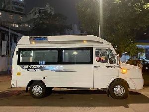 tempo traveller rental services