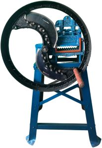 Semi Automatic Cast Iron CHANOUTE TOKA - Chaff Cutter Machine