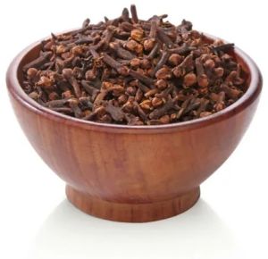 Cloves, Color : Brown