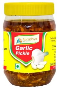 Garlic Pickle For Pairs With Rice, Parathas