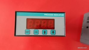 Digital Temperature Indicator