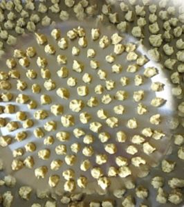 Blended Ginger Hara Vatana Vadi, Color : Greenish, Form : Solid