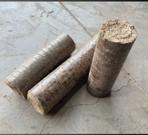 Groundnut Briquettes
