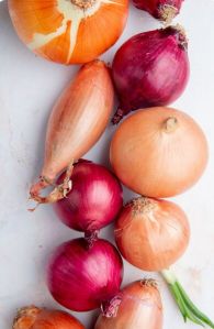 Fresh Red Onion, Packaging Size : 5Kg, Packaging Type : Gunny Bag