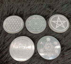 Selenite Charging Plate