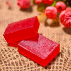 Red Wine Soap, Weight : 100g for Suitable Daily Cleansing