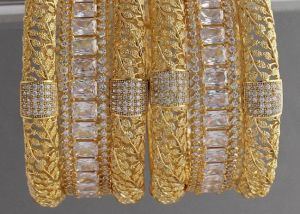 Ishani Women Alloy Metal  Bangle Set