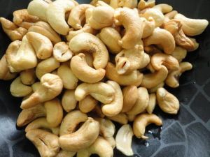White Processed Cashew Nuts
