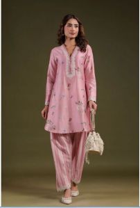 Silk Chanderi Noor Light Pink Zipper Kurti Set