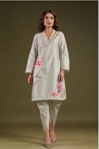 Noor Sage Green Striped Kurti Set