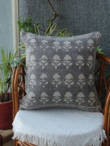 Kashish Bagru Hand Block Printed Handloom Cotton Rug Outdoor Cushion Cover (18 Inches X 18 Inches)
