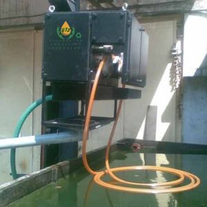 Tube Type Oil Skimmer