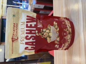 W240 Cashew Kernels