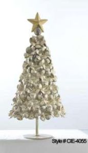 Golden Petal Christmas Tree