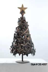 Rustic Metal Christmas Tree Sculpture with Stacked Star Design and Star Topper