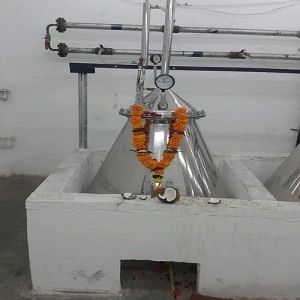 Agarwood Oud Wood Absolute Extraction Plant