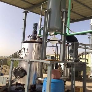 Garlic Spices Oil Distillation Plant