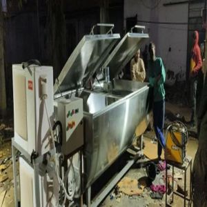 Electric Stainless Steel Bulk Milk Cooler With Control Panel