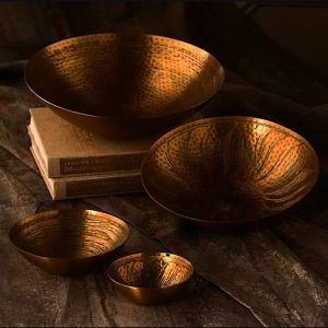 Brass Hammered Bowl Set, Color : Golden