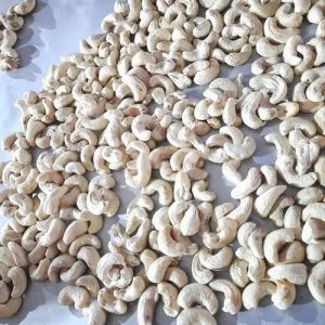 w320 Kaju Cashew Nut