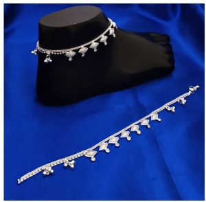 Ladies Designer Artificial Anklet, Packaging Type : Silver