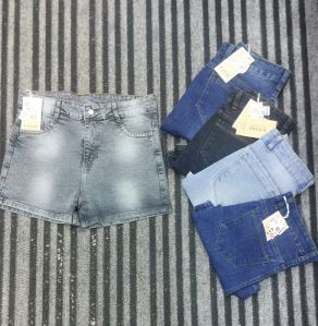 Plain Ladies Denim Shorts, Packaging Type : Blue