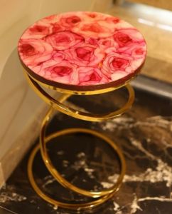 Romantic Rose Table Modern, Floral