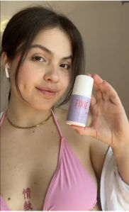 Fixie Body Adhesive Roll on