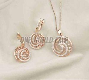 18 Carat Real Diamond Gold Pendant Set