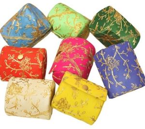 4 Inch Pichwai Bangle Box