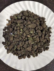 MnO2 Manganese Dioxide, Packaging Type : BOPP Bags, Moisture : 10%