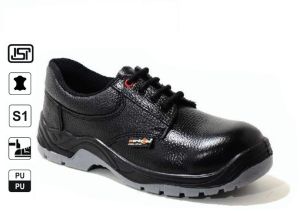 Worktoes Marcus Leather Safety Shoe