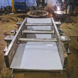 Mini Vibrating Screen Assembly, Automation Grade : Semi-Automatic