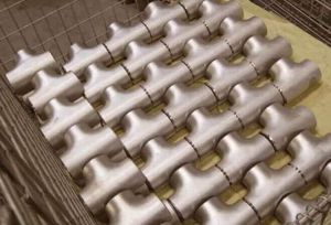 Buttweld Equal Tees, Weight : Varies Based On Size Material